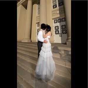 Bcbg Avalon White Long Tulle Wedding Dress S 0-2